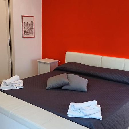 B&B La Stazione 시바리 외부 사진